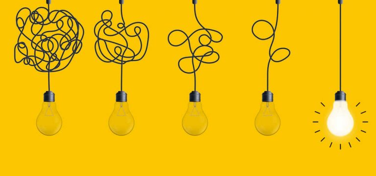 Innovation Manager similitudine lampadine groviglio problemi da risolvere